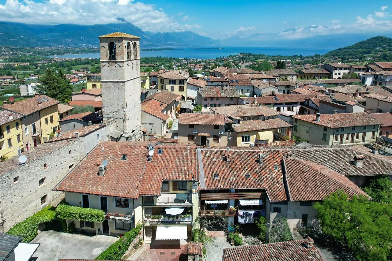 Apartment Appartamento Nel Borgo Manerba del Garda