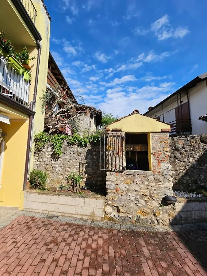 Appartamento Nel Borgo Manerba del Garda Apartment