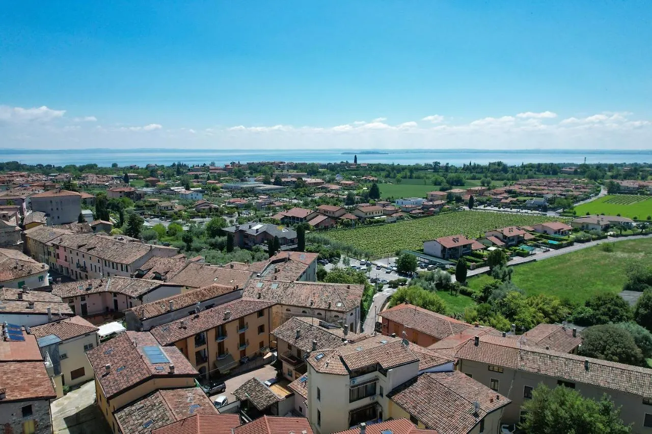 Appartamento Nel Borgo Manerba del Garda Italien