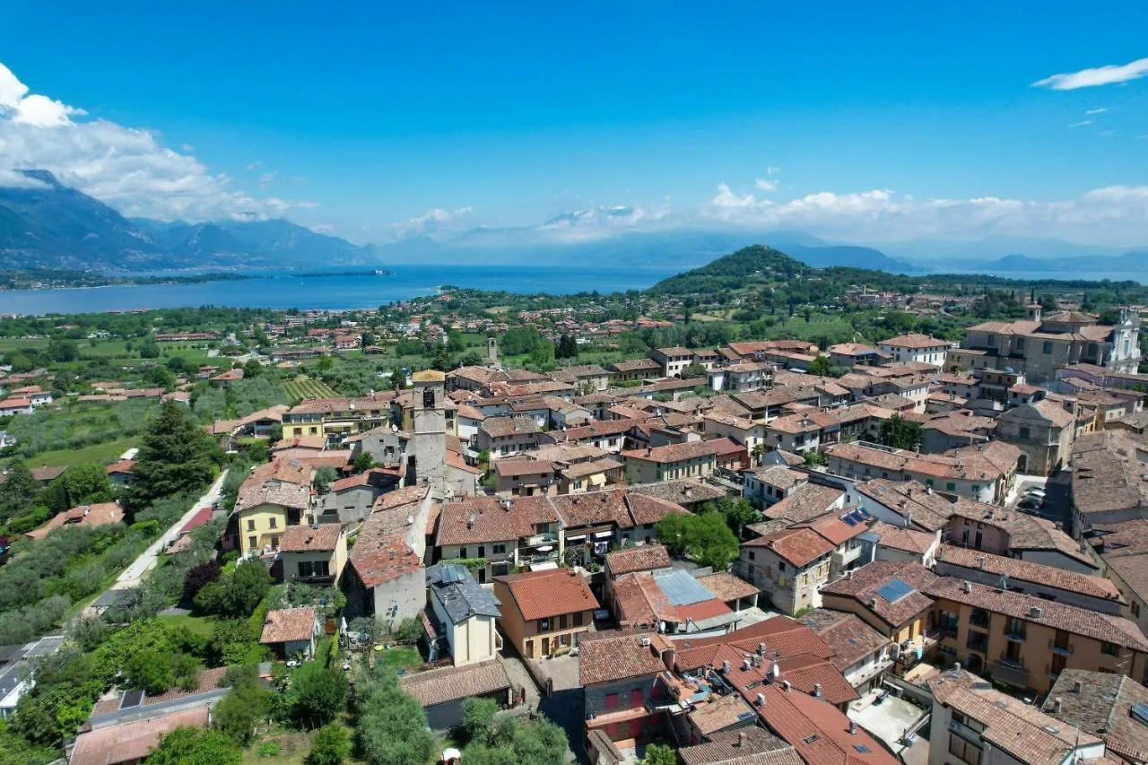 Apartment Appartamento Nel Borgo Manerba del Garda Italien