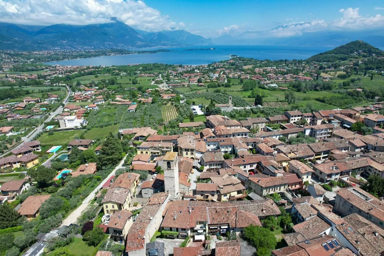 Apartment Appartamento Nel Borgo Manerba del Garda Italien